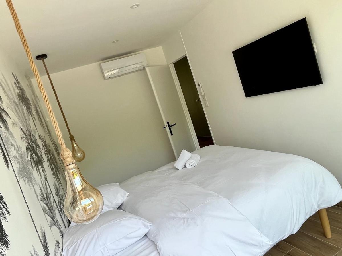 Apartment Le Bali, Exceptionnel P3 Avec Piscine A 2 Min Des Plages , Parking, Wifi Et Climatisation *